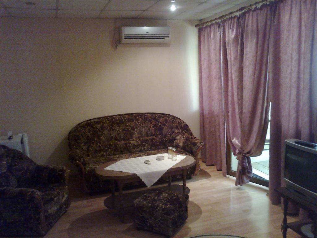 Hotel Rade 2 Vratsa Oda fotoğraf