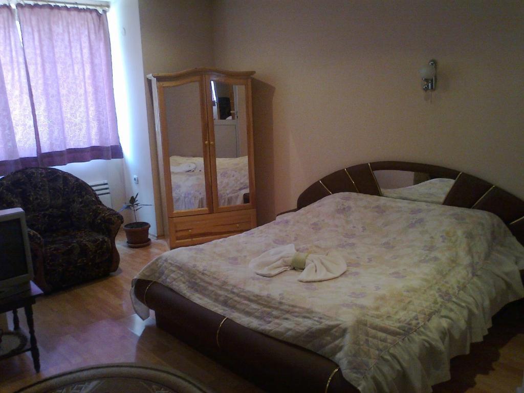 Hotel Rade 2 Vratsa Oda fotoğraf